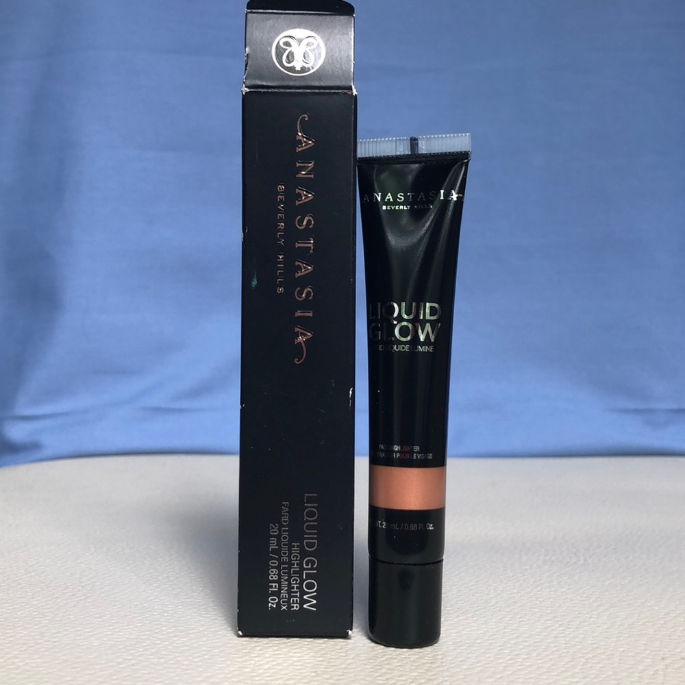 ANASTASIA LIQUID GLOW HIGHLIGHTER